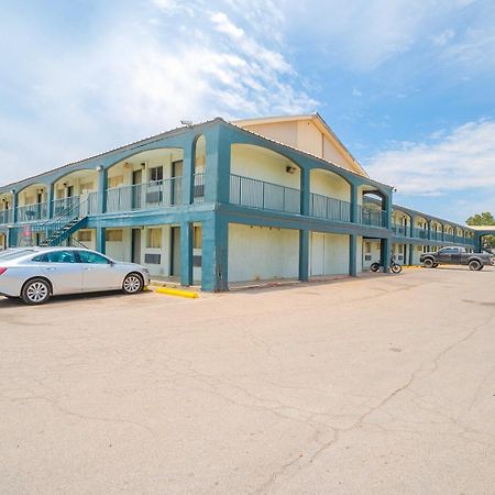 Oyo Hotel Midland Exterior foto